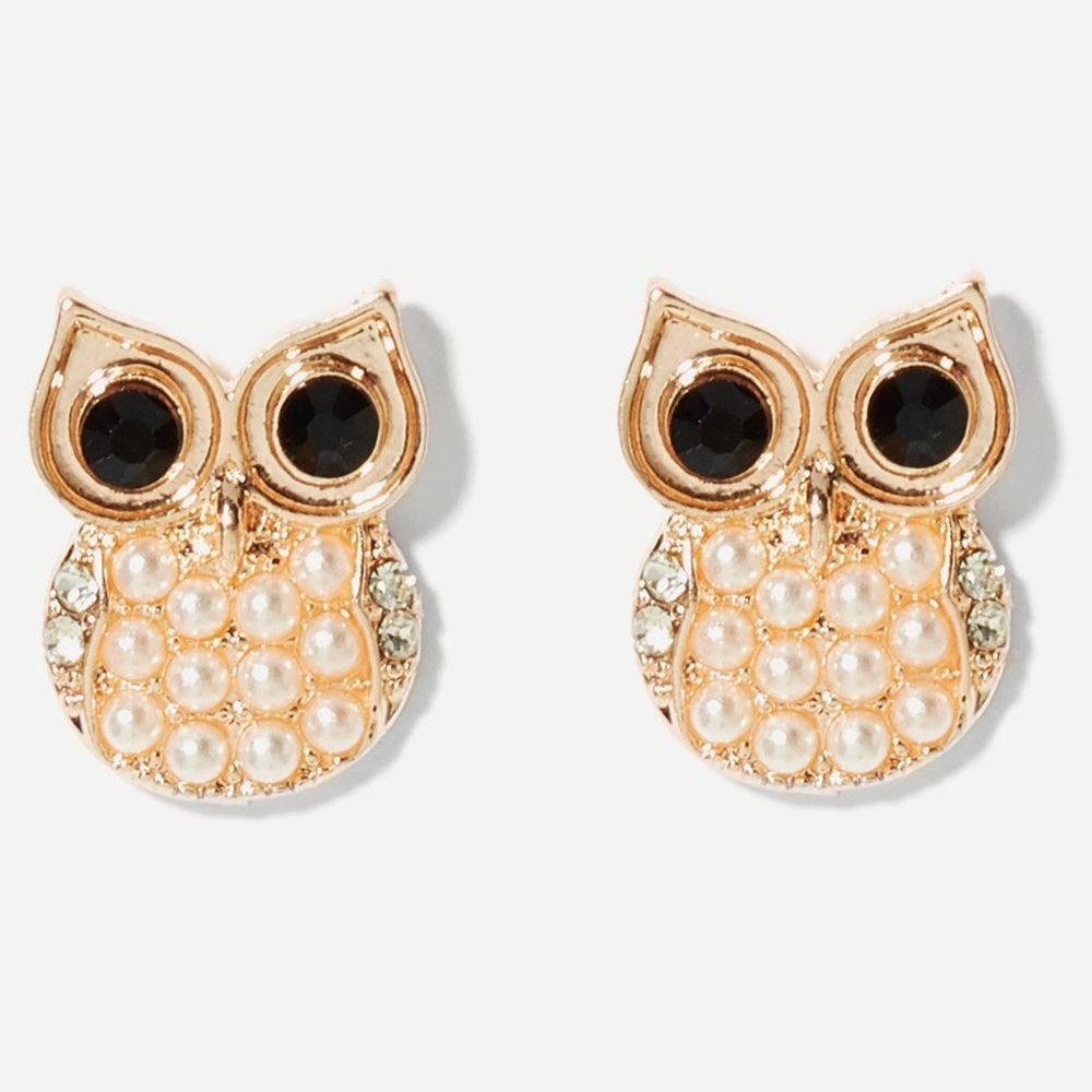 🆕Gold tone owl stud earrings Pearl detail